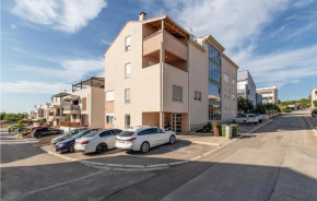 Awesome Apartment In Zadar With Kitchen
